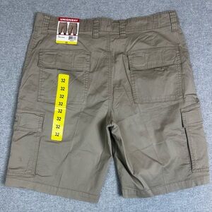 Unionbay Cargo Shorts Mens 32 Classic Flat Front Utility Pockets Summer Casual‎
